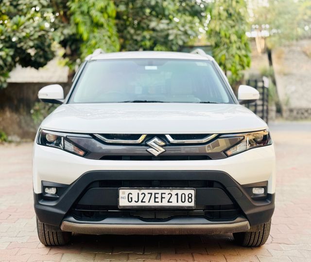 Maruti Suzuki Brezza वीएक्सआई Second-hand 2024 Maruti Suzuki Brezza वीएक्सआई for sale in Ahmedabad