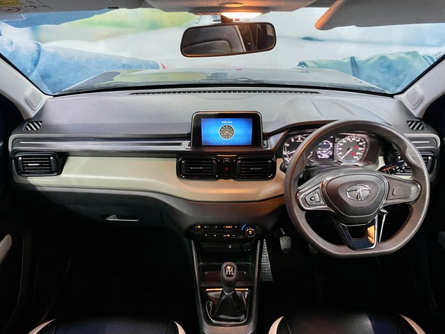 Second-hand 2023 Tata Punch Accomplished for sale in New Delhi-5