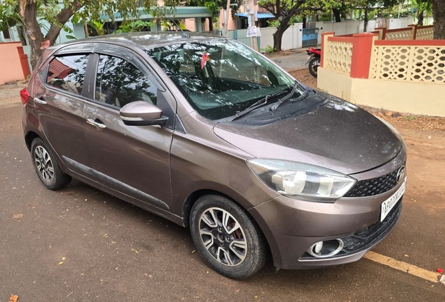 Second-hand 2017 Tata Tiago 1.05 Revotorq XZ for sale in East Godavari-0