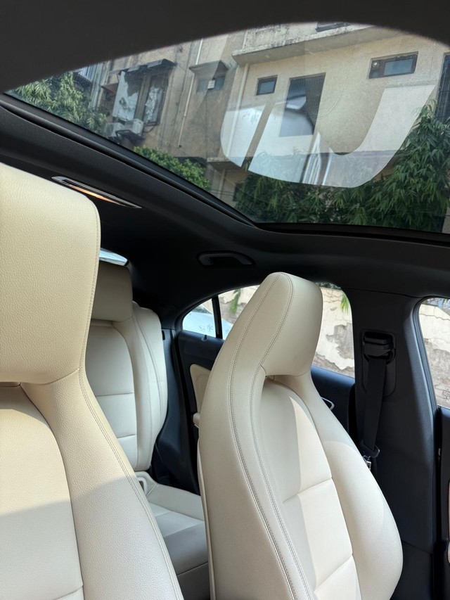 Second-hand 2019 Mercedes-Benz CLA 200 CGI Sport for sale in New Delhi-19
