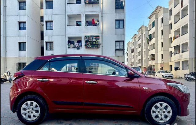 Second-hand 2014 Hyundai i20 Magna 1.2 for sale in Nagpur-1