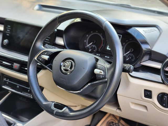 Second-hand 2023 Skoda Slavia 1.0 TSI Ambition BSVI for sale in New Delhi-12