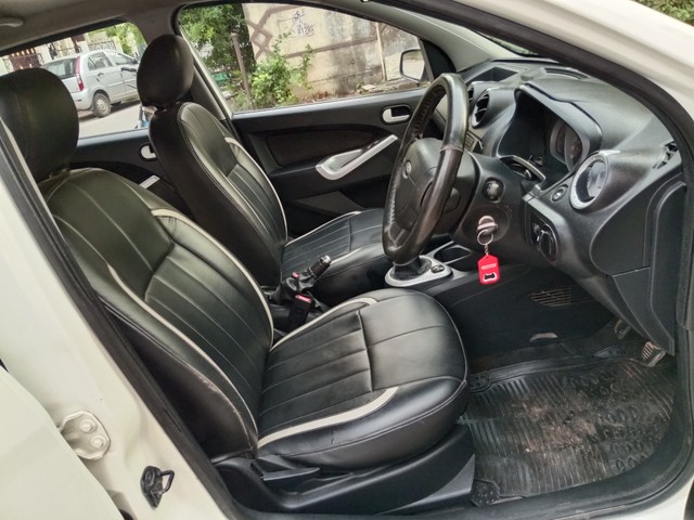 Second-hand 2015 Ford Figo Diesel ZXI for sale in Hyderabad-13