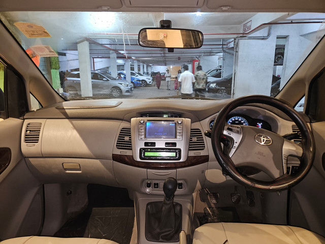 Second-hand 2013 Toyota Innova 2.5 G (Diesel) 7 Seater BS IV for sale in Mira Road-5