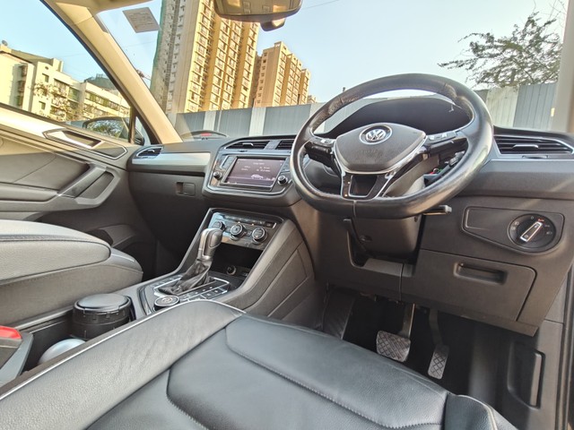 Second-hand 2017 Volkswagen Tiguan 2.0 TDI Comfortline for sale in Mumbai-13