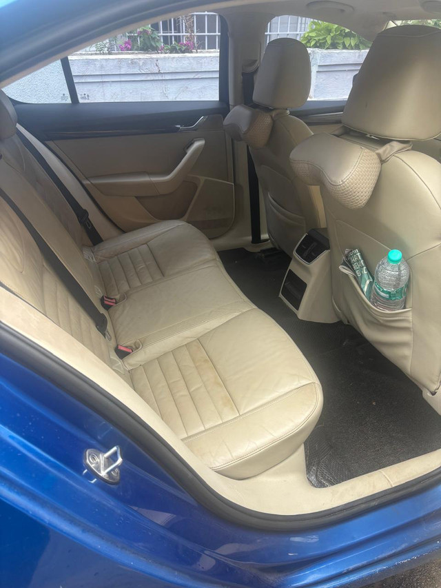 Second-hand 2014 Skoda Octavia Elegance 2.0 TDI AT for sale in Chennai-4