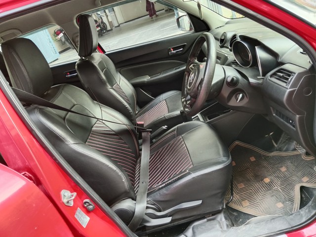 Second-hand 2018 Maruti Suzuki Swift AMT VDI for sale in Hyderabad-14