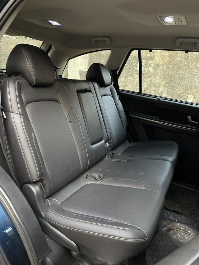 Second-hand 2017 Tata Hexa XTA for sale in Mumbai-15