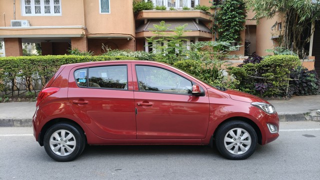 Hyundai i20 Sportz 1.2 Second-hand 2014 Hyundai i20 Sportz 1.2 for sale in Bangalore-1