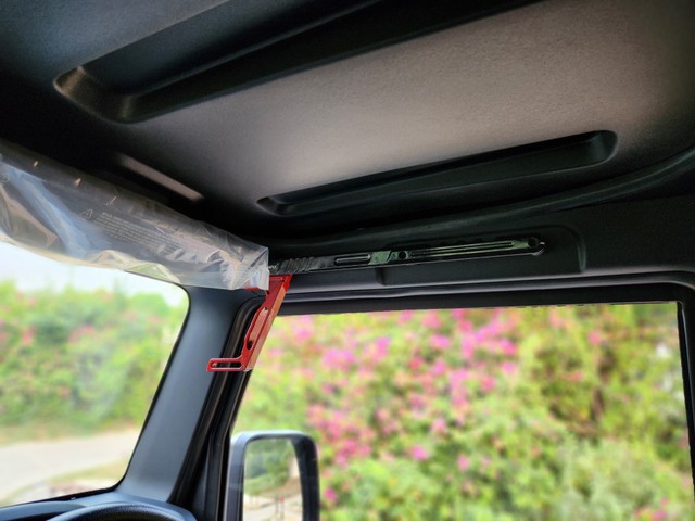 Second-hand 2024 Mahindra Thar LX Hard Top Diesel RWD for sale in New Delhi-33