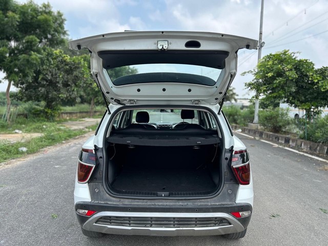 Second-hand 2022 Hyundai Creta EX BSVI for sale in New Delhi-13