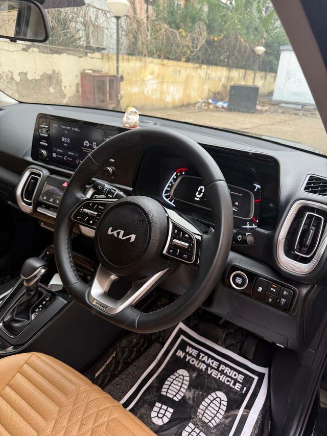 Second-hand 2024 Kia Sonet HTX Turbo DCT for sale in New Delhi-13