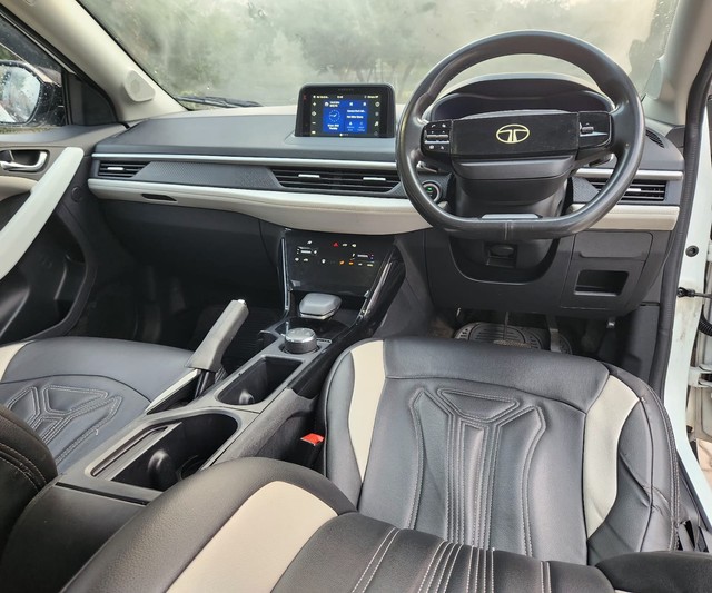 Second-hand 2024 Tata Nexon Creative for sale in New Delhi-8