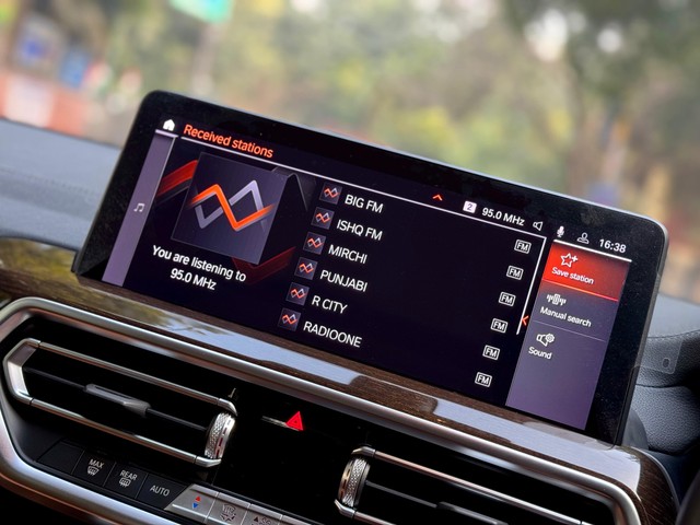 Second-hand 2023 BMW X3 xDrive20d Luxury Edition for sale in New Delhi-6