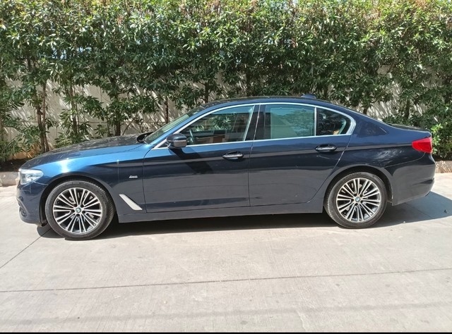 Second-hand 2017 BMW 5 Series 520d M Sport for sale in Hyderabad-5
