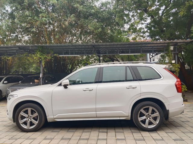 Second-hand 2017 Volvo XC90 D5 R-Design for sale in Chennai-2