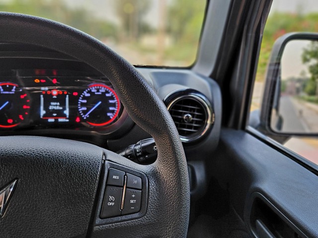 Second-hand 2024 Mahindra Thar LX Hard Top Diesel RWD for sale in New Delhi-25