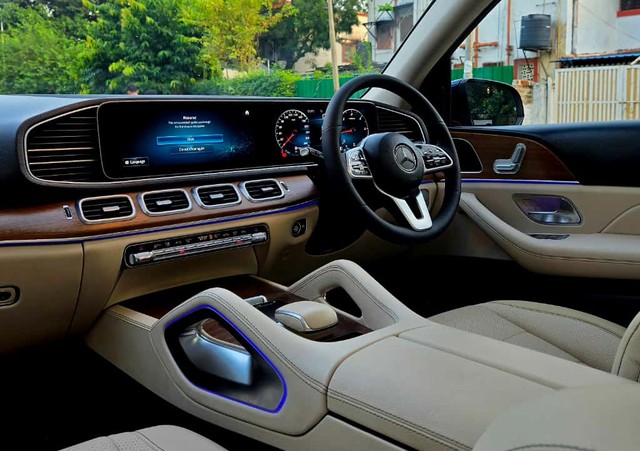 Second-hand 2021 Mercedes-Benz GLE 300d BSVI for sale in New Delhi-9