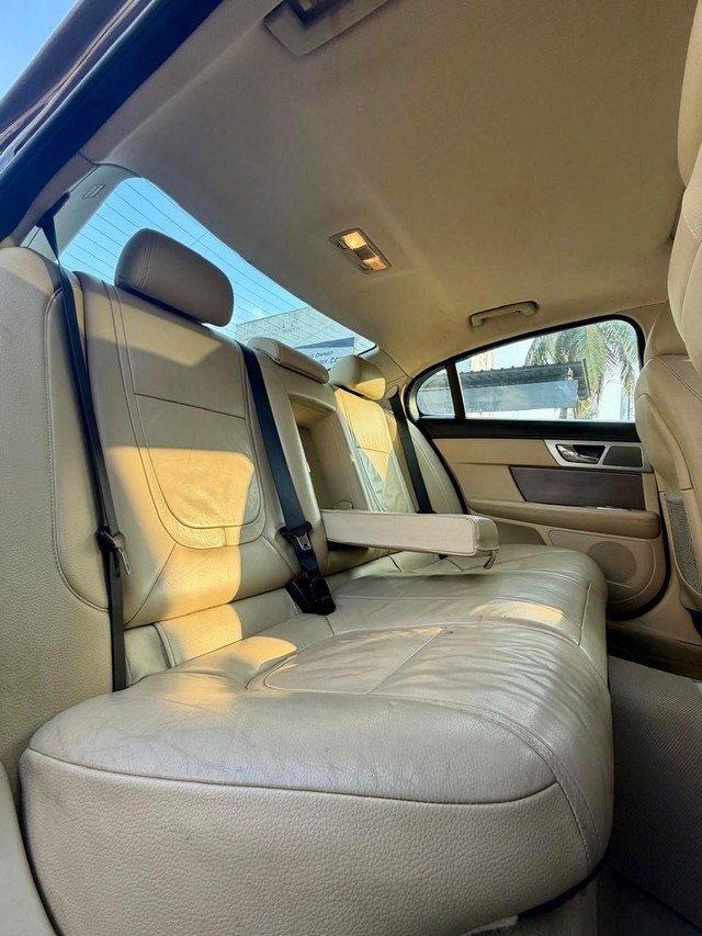 Jaguar XF 2.2 Litre Luxury Second-hand 2014 Jaguar XF 2.2 Litre Luxury for sale in Chennai-8