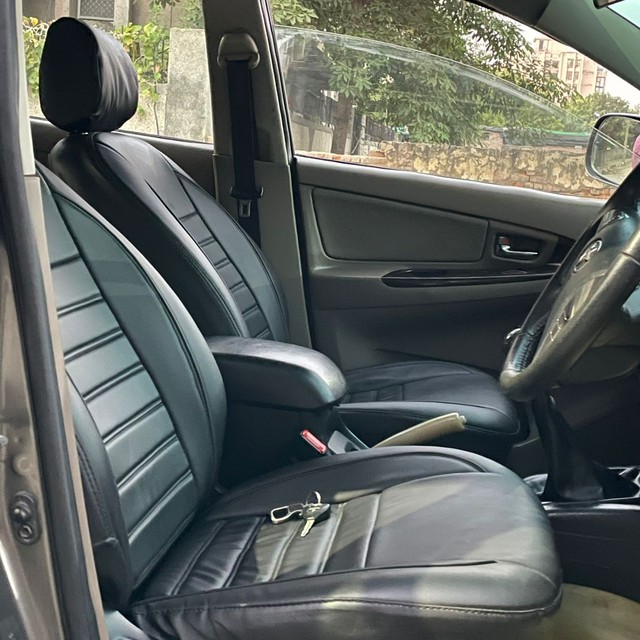 Second-hand 2015 Toyota Innova 2.5 VX (Diesel) 7 Seater BS IV for sale in New Delhi-10