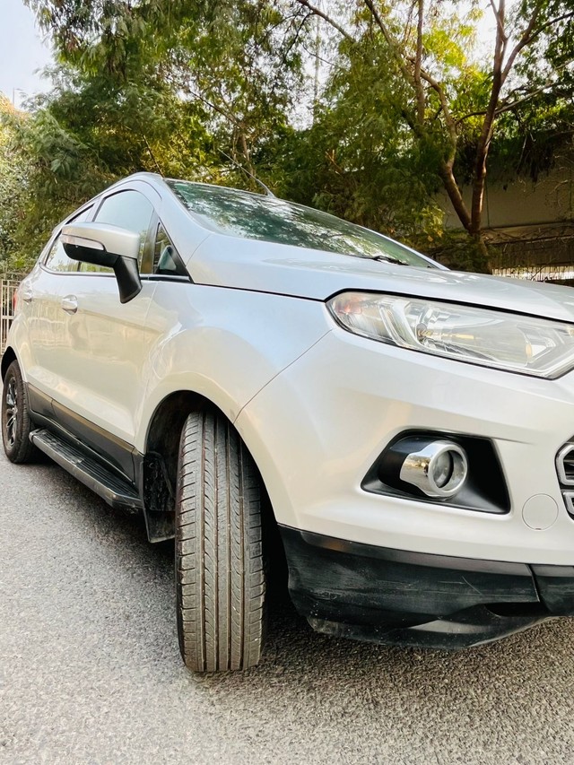 Second-hand 2016 Ford Ecosport 1.5 Petrol Titanium Plus BSIV for sale in New Delhi-20