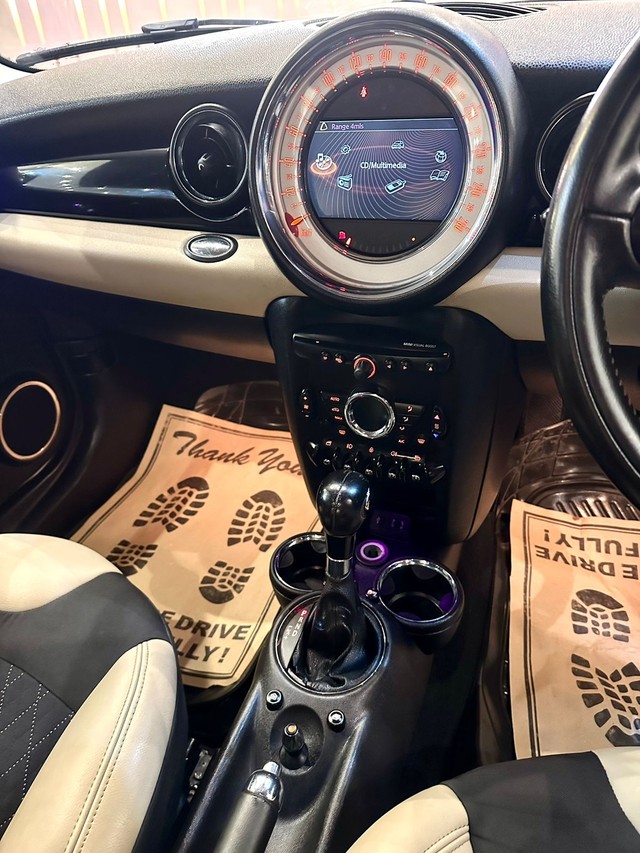 Second-hand 2014 Mini Cooper S for sale in New Delhi-15