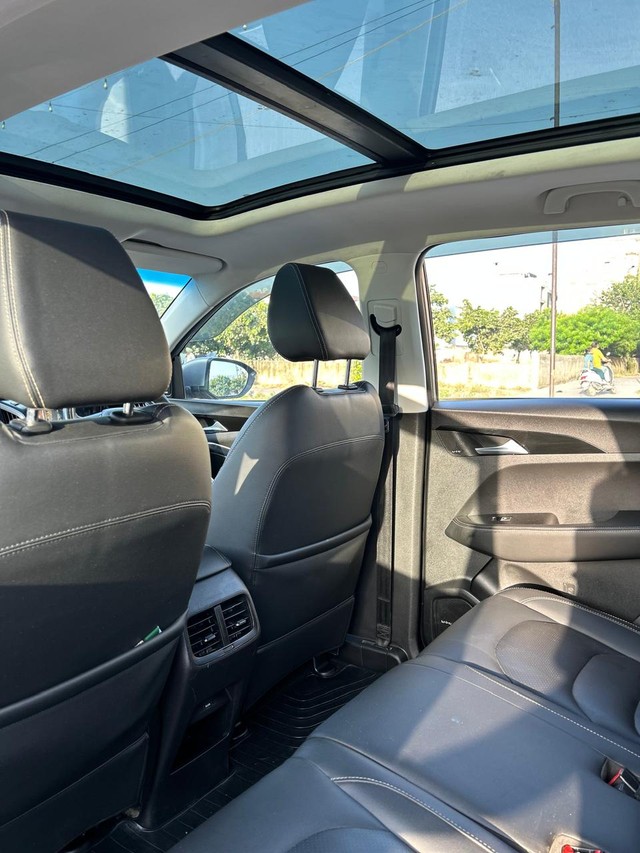 Second-hand 2020 MG Hector Sharp DCT for sale in New Delhi-9