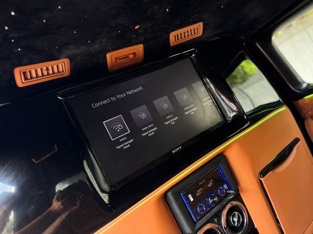 Second-hand 2021 Toyota Innova Crysta 2.4 GX 7 STR AT for sale in New Delhi-9