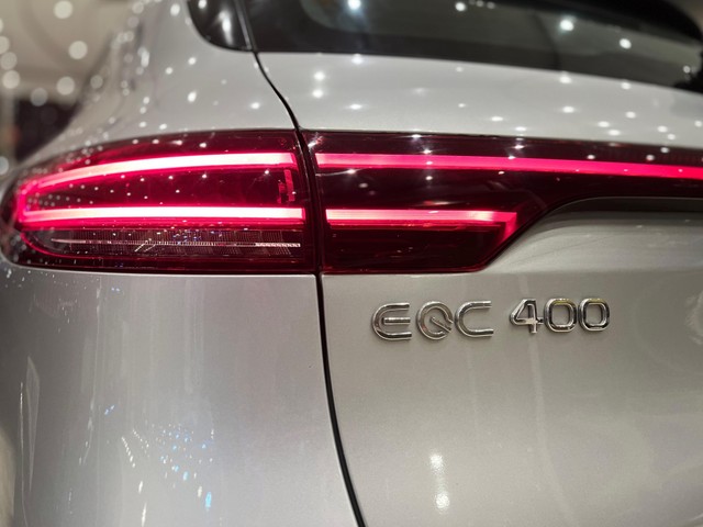 Mercedes-Benz EQC 400 4MATIC - Photo 6