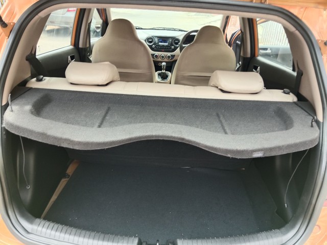 Second-hand 2013 Hyundai Grand i10 CRDi Asta for sale in Hyderabad-15