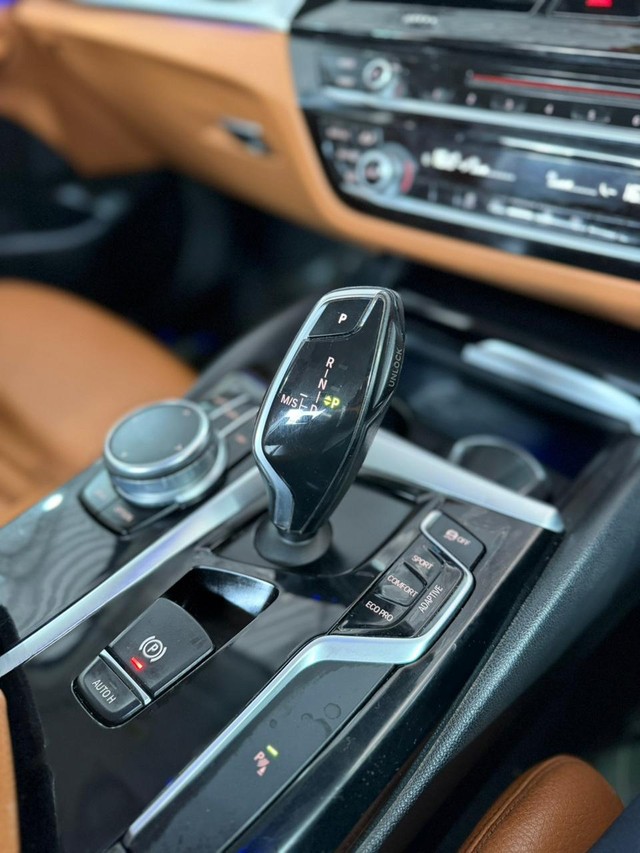 Second-hand 2017 BMW 5 Series 520d Sport Line for sale in Hyderabad-7