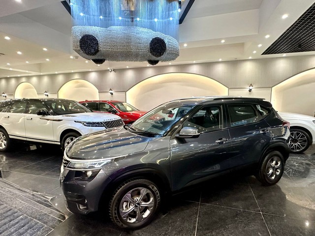 Second-hand 2020 Kia Seltos HTK G for sale in New Delhi-13