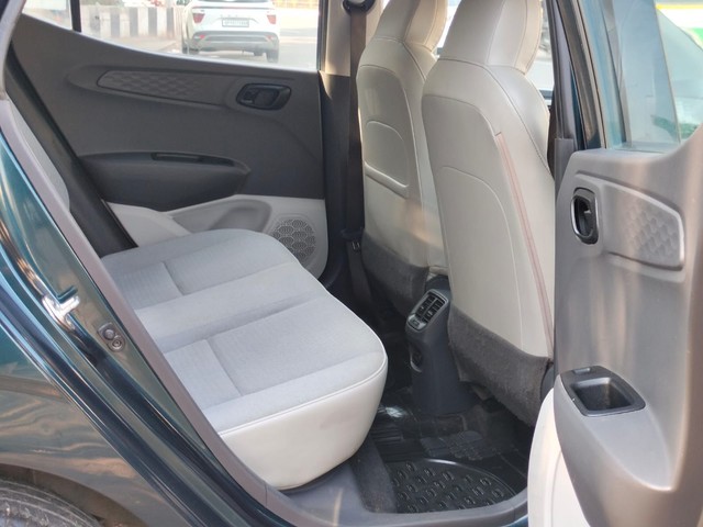 Second-hand 2020 Hyundai Grand i10 Nios Magna for sale in New Delhi-9