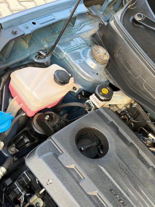 Second-hand 2021 Hyundai Venue SX Diesel for sale in Sambhal-2