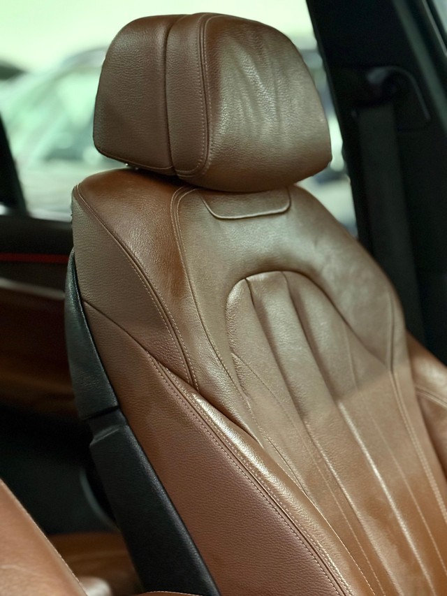 Second-hand 2017 BMW X5 xDrive 30d M Sport for sale in Mumbai-5