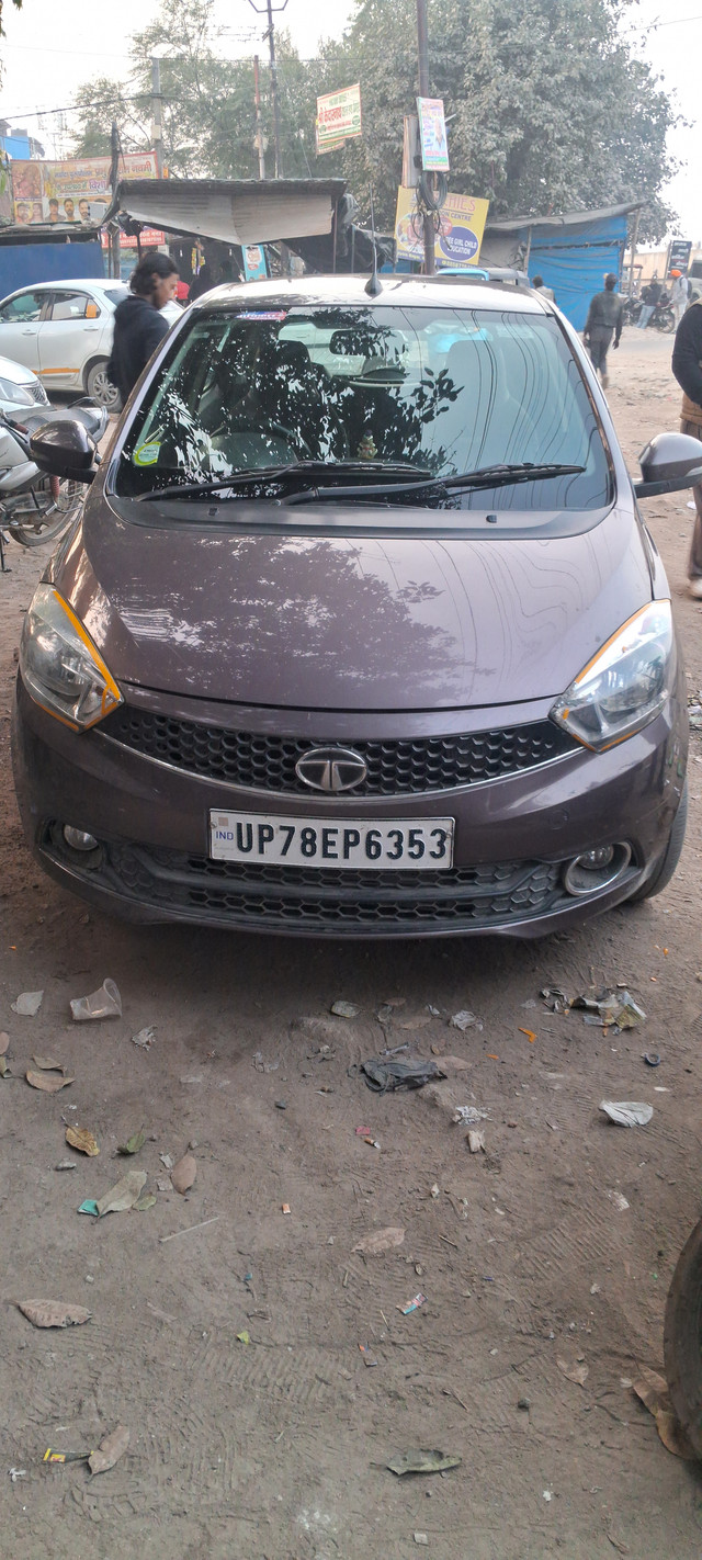Second-hand 2016 Tata Tiago 1.2 Revotron XZ for sale in Kanpur-5