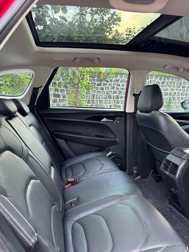 Second-hand 2019 MG Hector Sharp DCT for sale in Nagpur-5