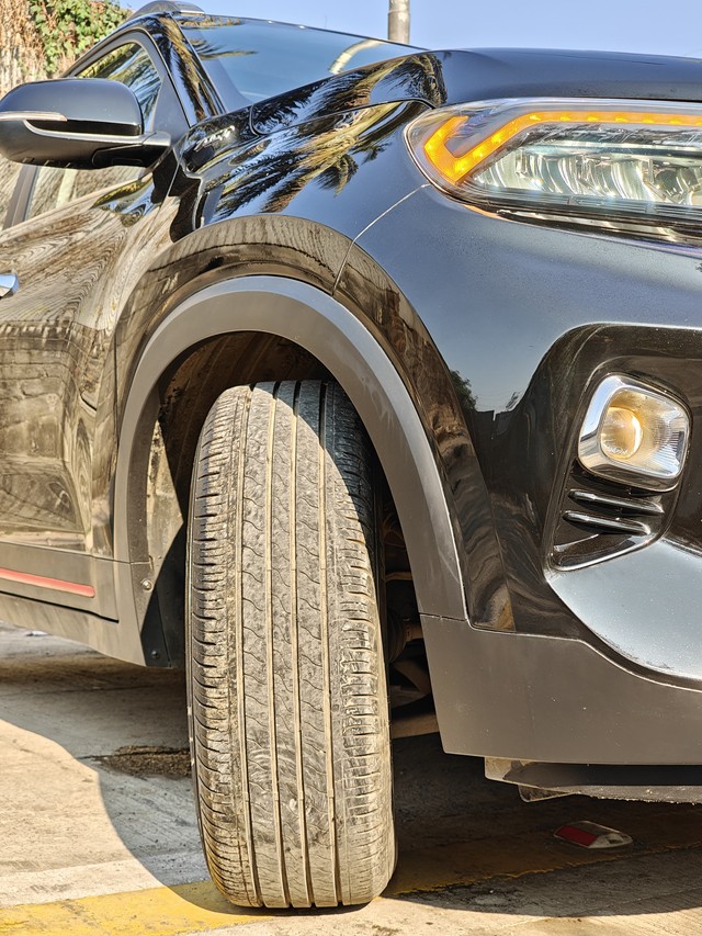 Second-hand 2020 Kia Sonet GTX Plus Turbo DCT DT for sale in Mumbai-8