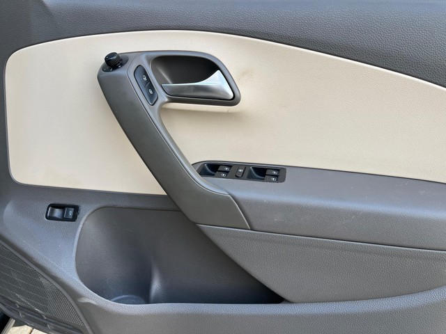 Second-hand 2014 Volkswagen Vento Petrol Comfortline for sale in Bangalore-10