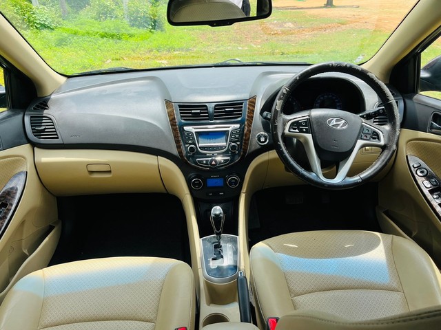Second-hand 2011 Hyundai Verna 1.6 SX VTVT AT for sale in Mysore-8