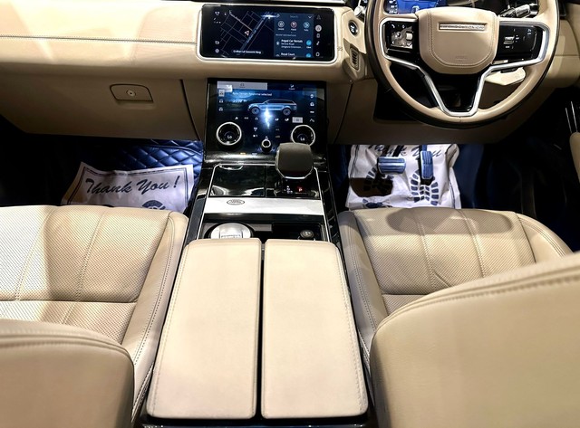 Second-hand 2022 Land Rover Range Rover Velar R-Dynamic S Diesel for sale in New Delhi-6