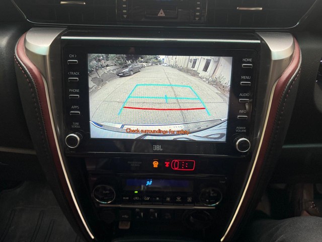 Second-hand 2024 Toyota Fortuner Legender 4x4 AT for sale in New Delhi-15