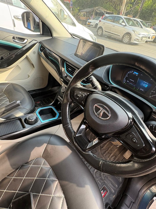 Tata Nexon EV XZ Plus - Photo 7