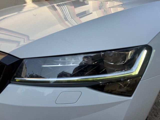 Second-hand 2021 Skoda Superb Sportline BSVI for sale in New Delhi-7