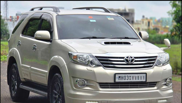 Toyota Fortuner 2.5 4x2 MT TRD Sportivo Second-hand 2016 Toyota Fortuner 2.5 4x2 MT TRD Sportivo for sale in Nashik