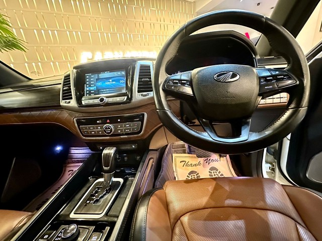 Second-hand 2019 Mahindra Alturas G4 4X4 AT BSIV for sale in New Delhi-11