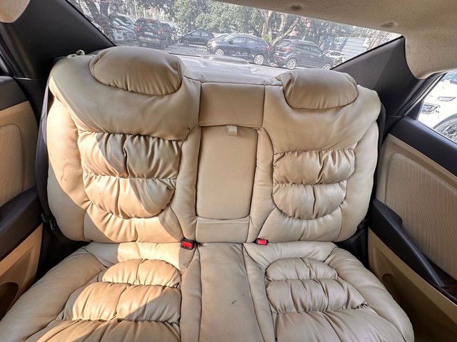 Hyundai Verna 1.6 SX VTVT Second-hand 2017 Hyundai Verna 1.6 SX VTVT for sale in Lucknow-12