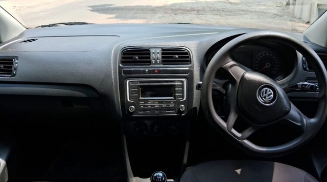 Second-hand 2019 Volkswagen Polo 1.0 MPI Trendline for sale in Lucknow-4