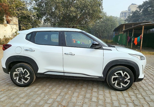 Second-hand 2022 Nissan Magnite Turbo CVT XV BSVI for sale in New Delhi-1