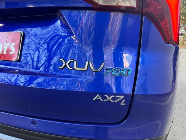 Second-hand 2023 Mahindra XUV700 AX7L 7Str Diesel for sale in Bangalore-8